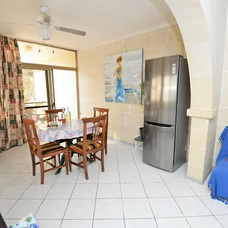 Avalon - Bellevue Gozo 克伦蒂